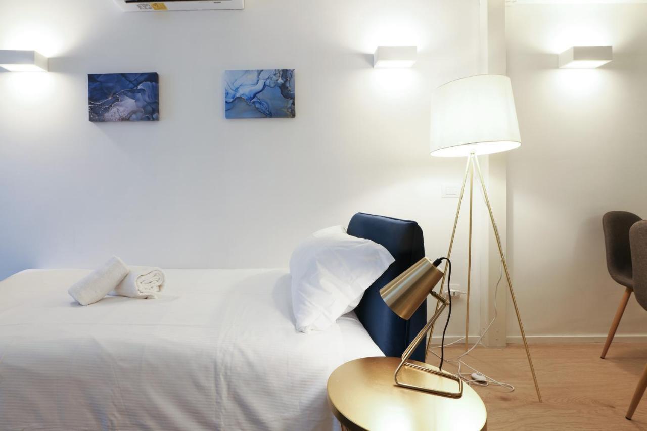 Primopiano - Aragona Flats Apartment Milan Bagian luar foto