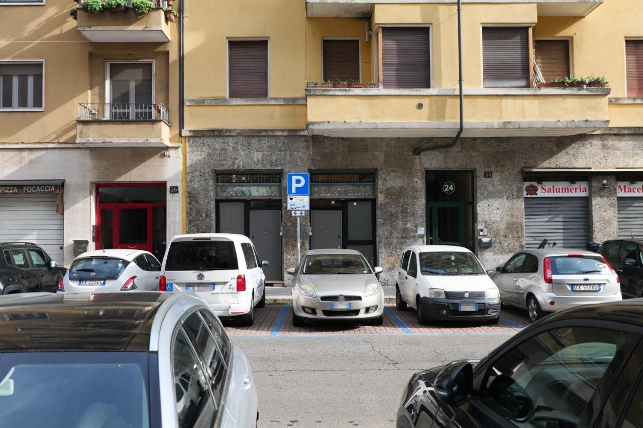 Primopiano - Aragona Flats Apartment Milan Bagian luar foto