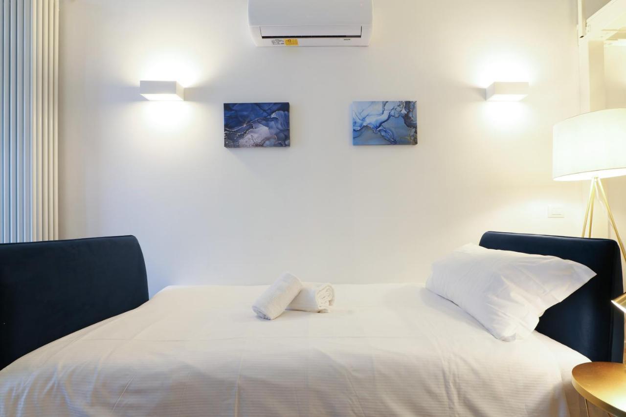 Primopiano - Aragona Flats Apartment Milan Bagian luar foto